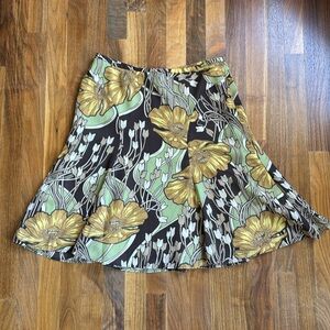 Ann Taylor skirt in vintage pattern size 6
